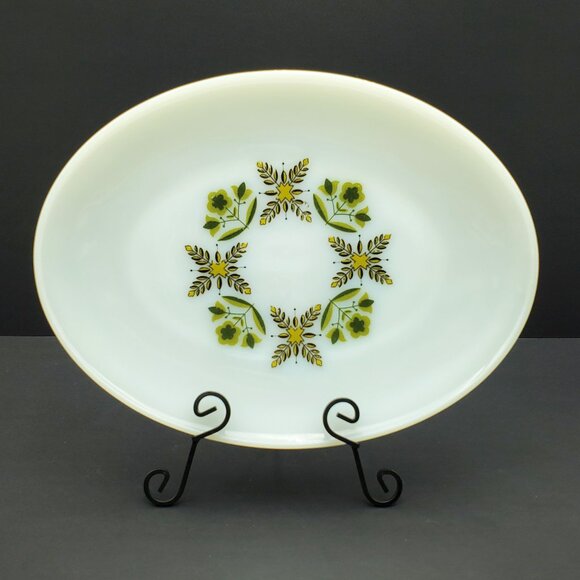 Anchor Hocking Meadow Green Suburbia Platter Serving Dish White Milk Glass Plate - Picture 1 of 6
